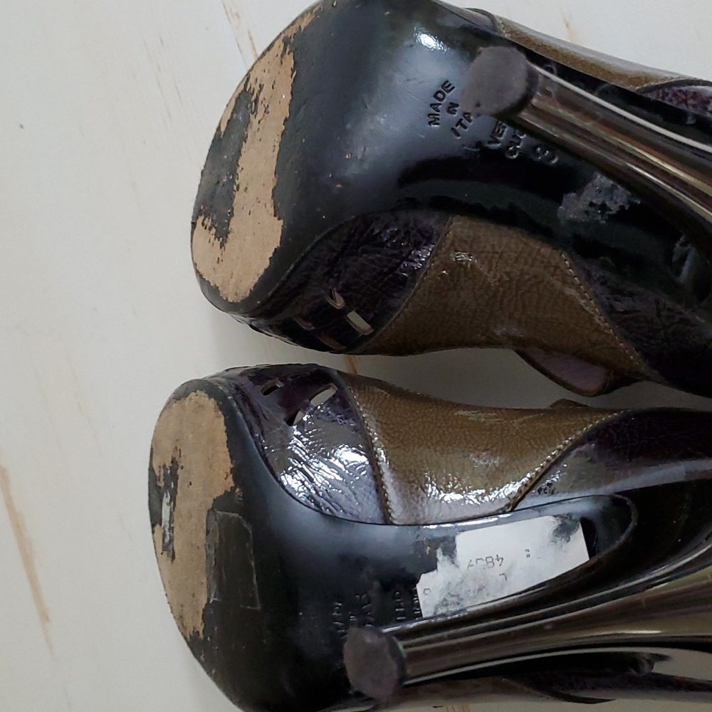 Alberta Ferretti | Purple and Green Patent Leather Pumps Sz 37 - Picture 7 of 8